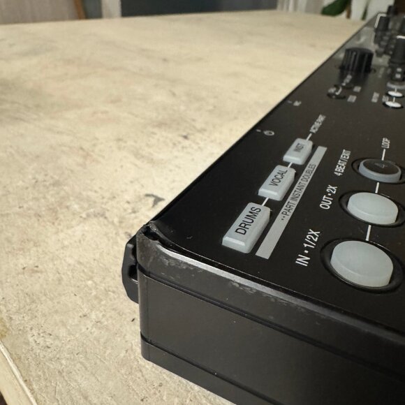 Pioneer DJ DDJ-FLX10 4-Channel DJ Controller - Picture 11 of 12